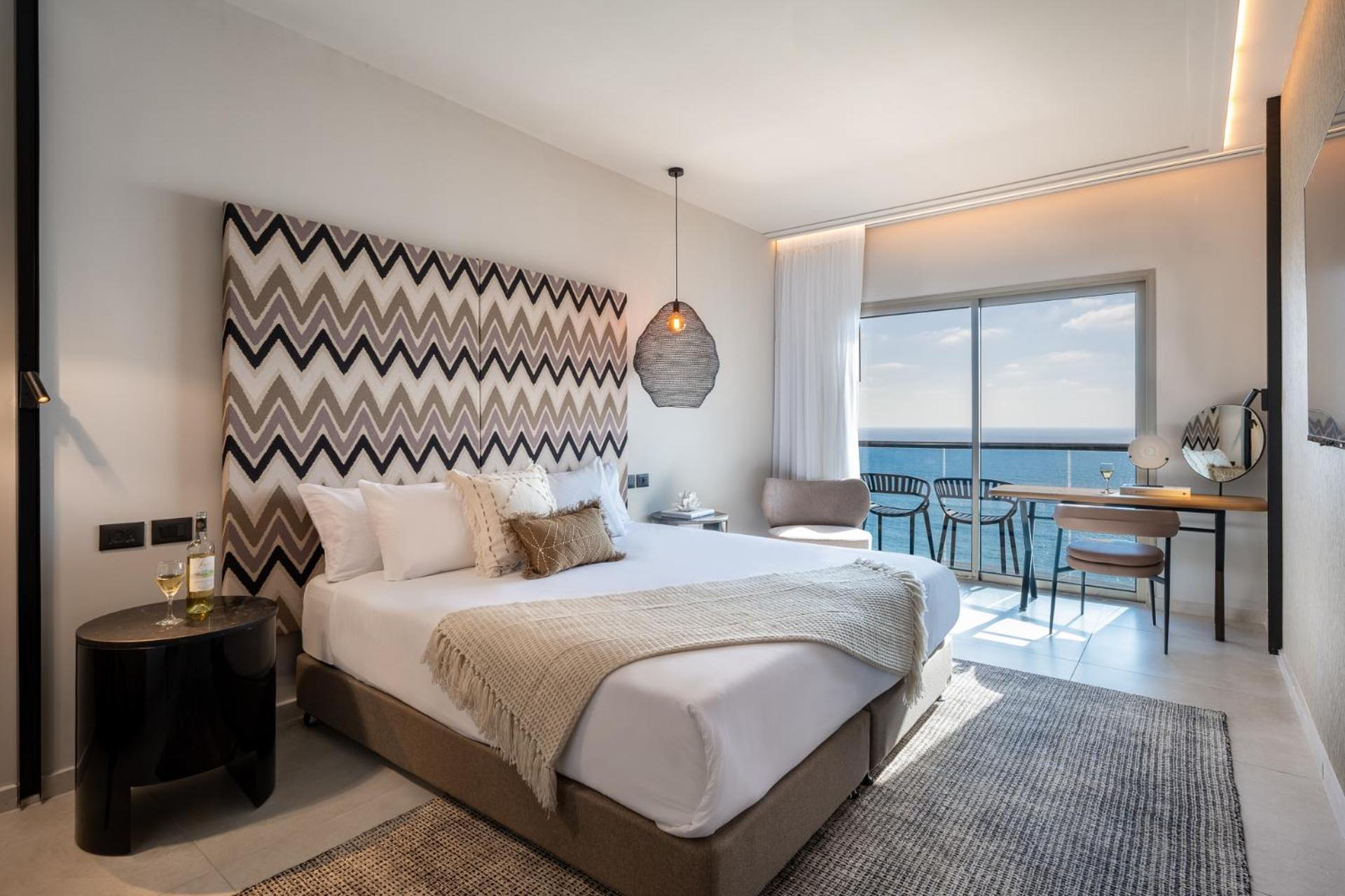 Leonardo Plaza 4*