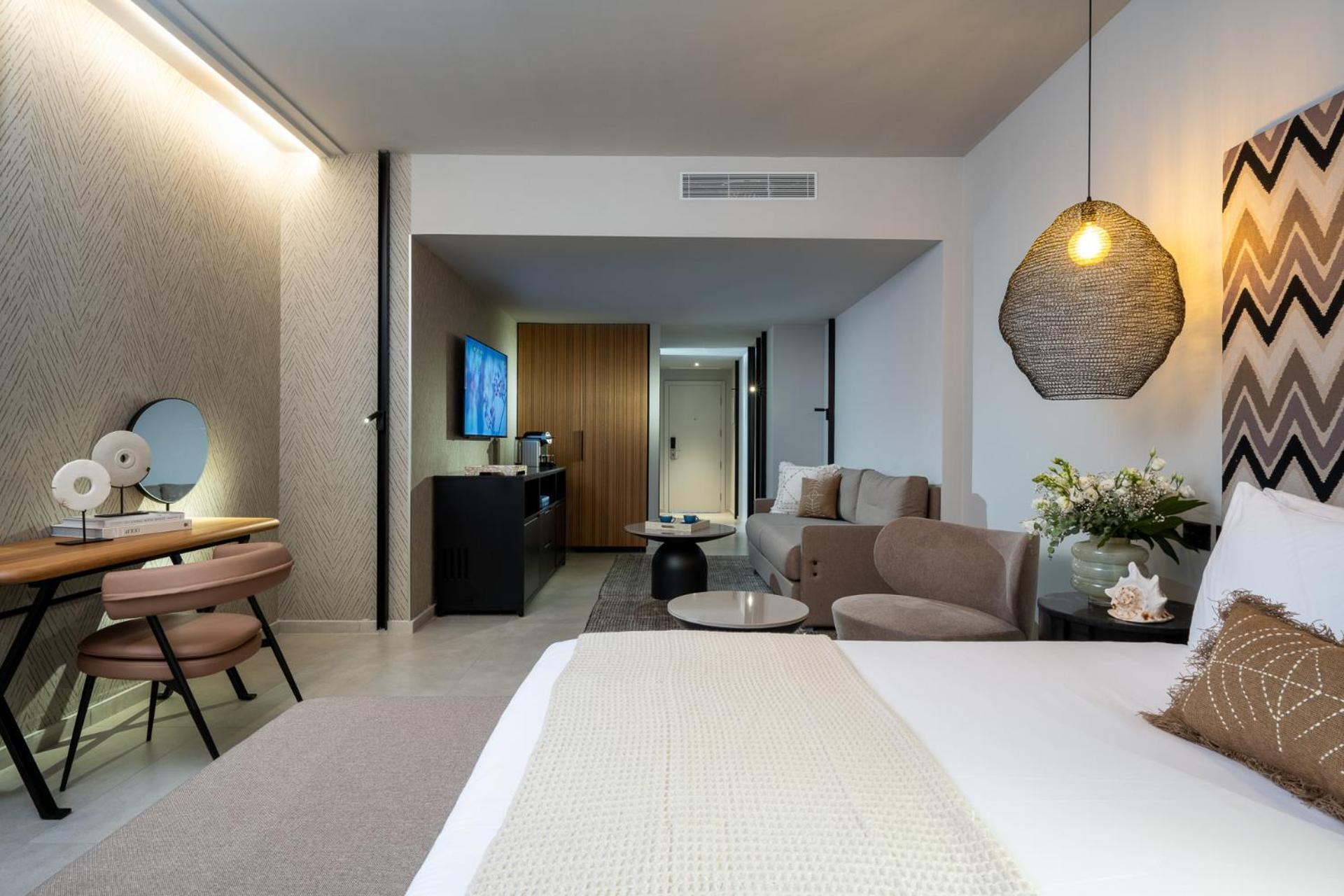 Leonardo Plaza Hotel