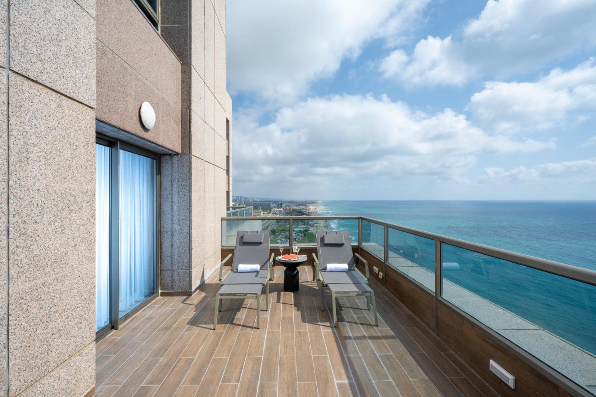 Leonardo Plaza 4* Haifa