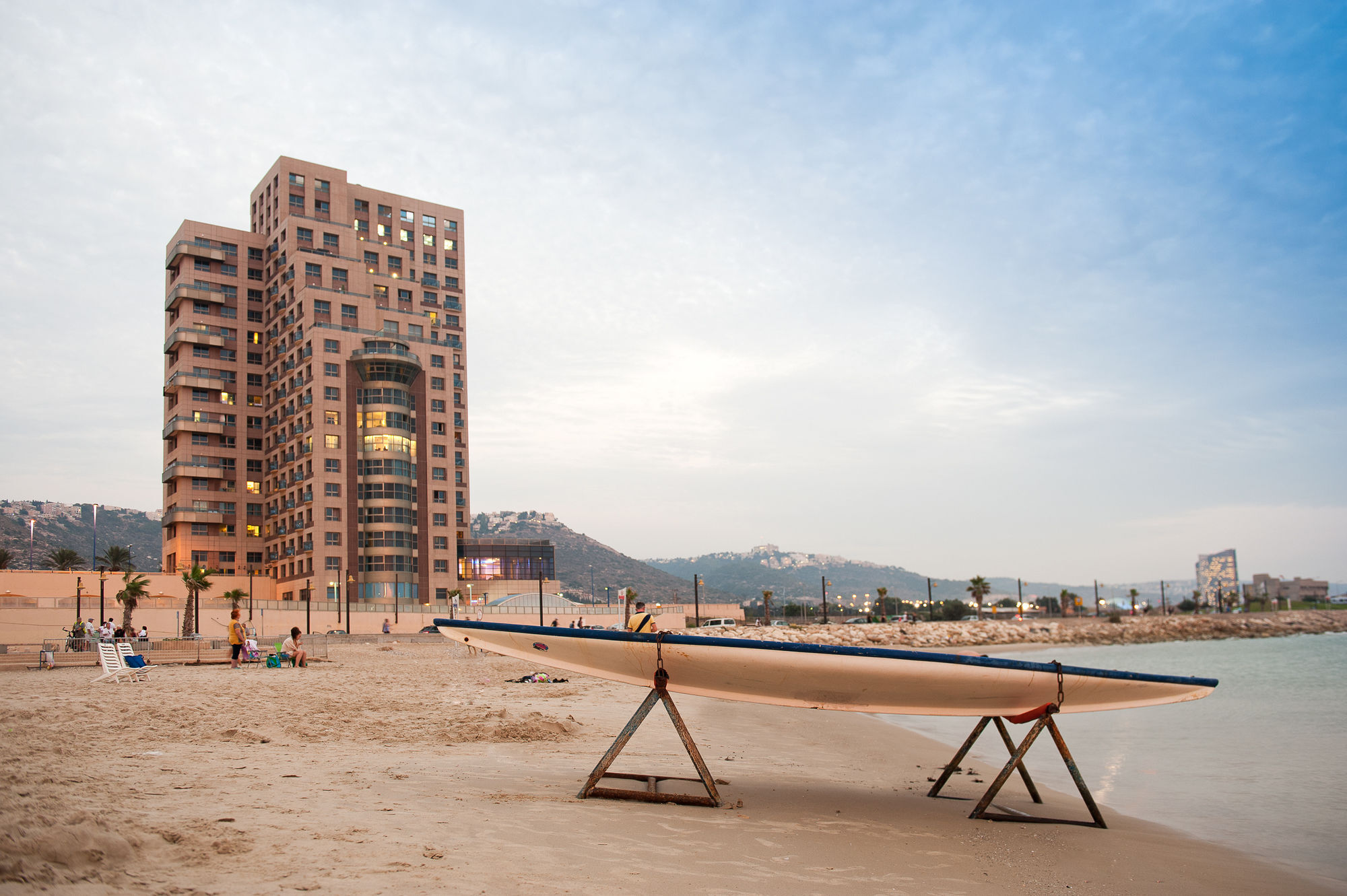 Leonardo Plaza Hotel 4*